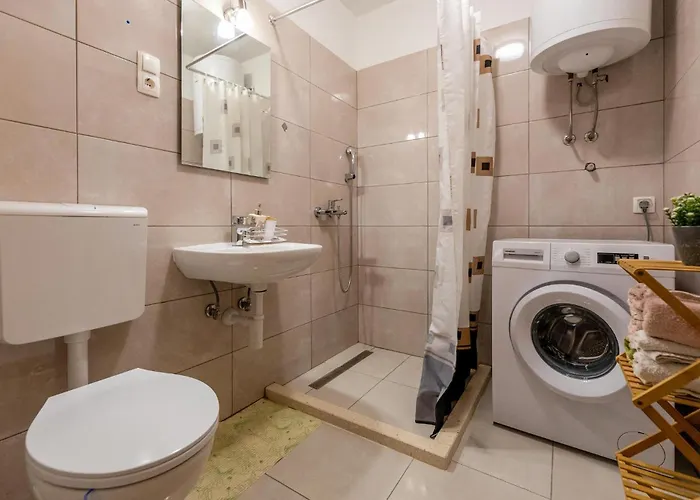 3 Bedroom Gorgeous In * Kremena